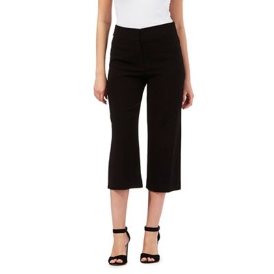 Black wide leg cropped trousers